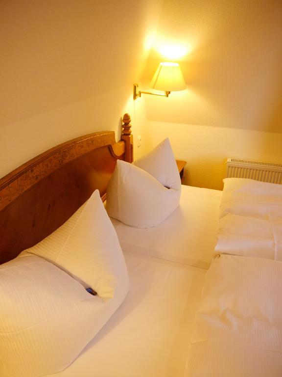 Garni-Hotel Zum Alten Ratskeller Vetschau Eksteriør billede