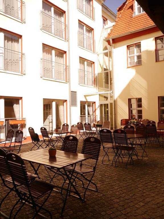 Garni-Hotel Zum Alten Ratskeller Vetschau Eksteriør billede