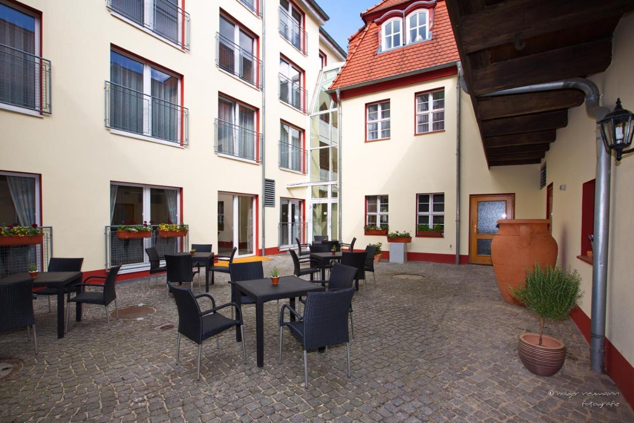Garni-Hotel Zum Alten Ratskeller Vetschau Eksteriør billede